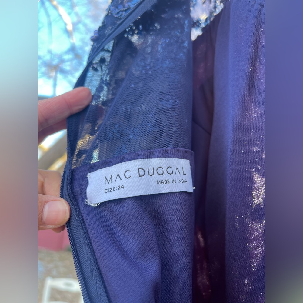 MAC DUGGAL Embellished Illusion High Neck Long Sleeve A Line Gown Navy blue - Picture 12 of 16